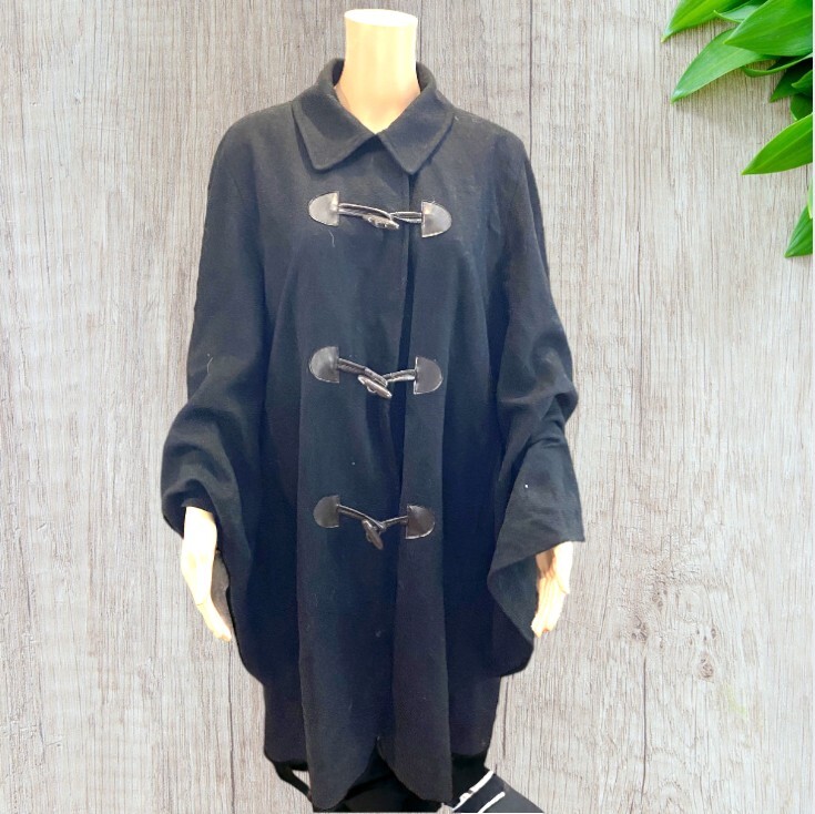 VINTAGE CHARLES KLEIN -- Wool Coat w/Oversized Cape Sleeves VINTAGE CHARLES KLEIN -- Wool Coat w/Oversized Cape Sleeves