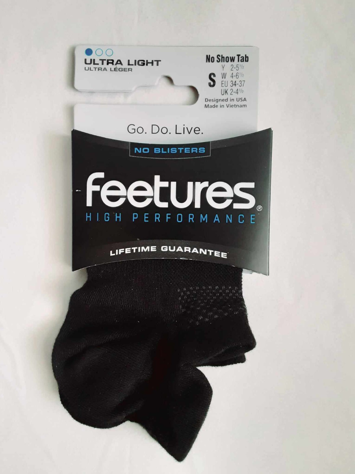 Feetures High Performance Socks -- Size S -- No-Show -- Ultra Light -- Black