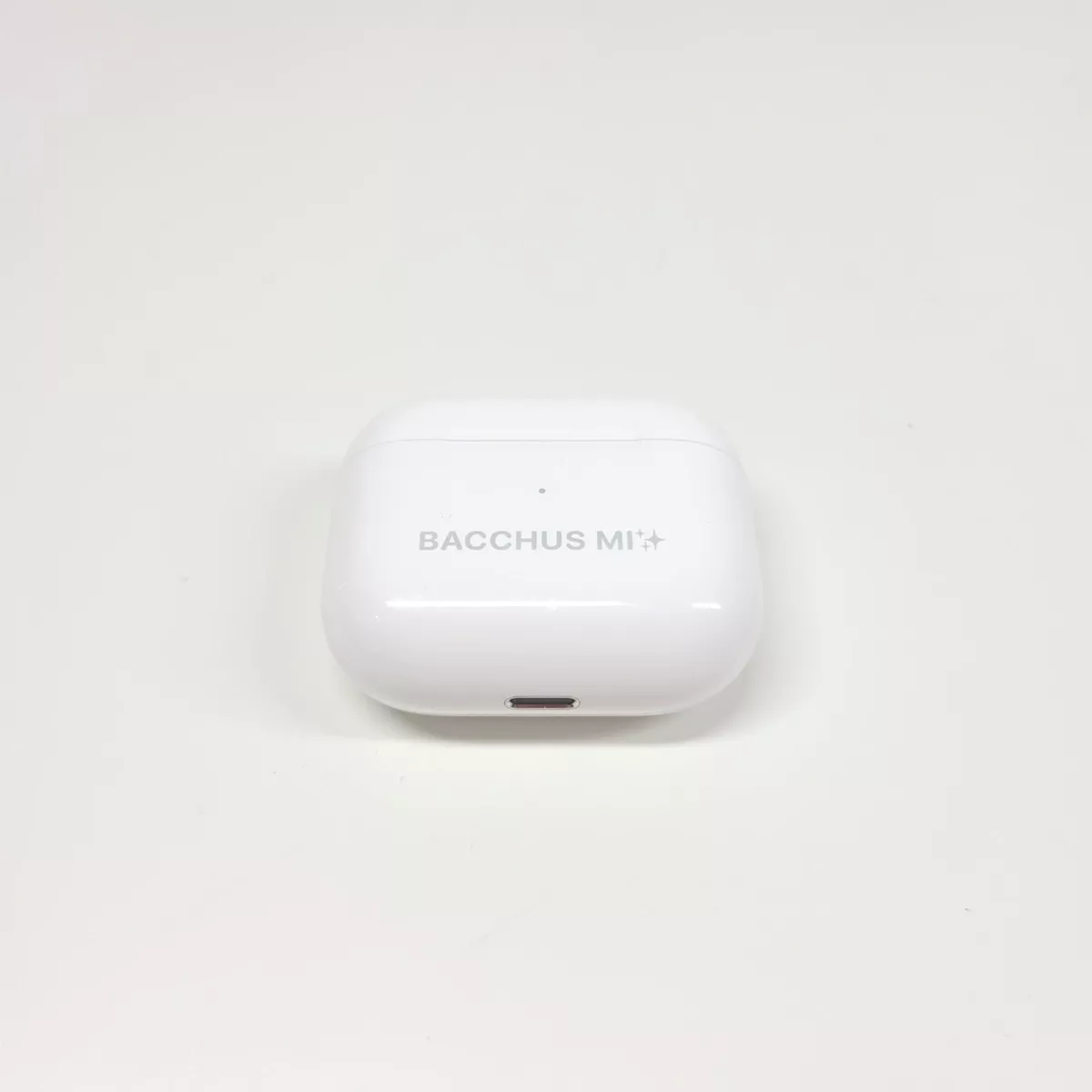 Buy AirPods (3rd generation) with MagSafe Charging Case - Apple