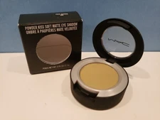 Mac ~ Powder Kiss Soft Matte Eyeshadow ~ Per-Suede Me ~ 0.05 oz ~ NIB