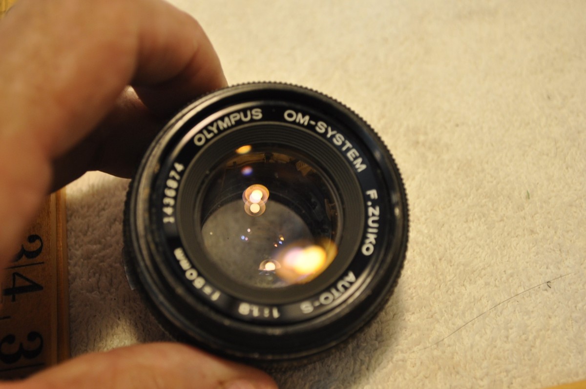 Olympus OM-System F. Zuiko Auto-S 50mm f/1.8 Camera Lens - pre