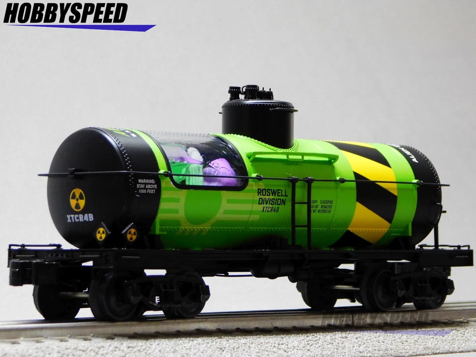 LIONEL AREA 51 8K GALLON TANK CAR #XTCR4B O GAUGE alien containment 2526230 NEW - Image 3 of 4