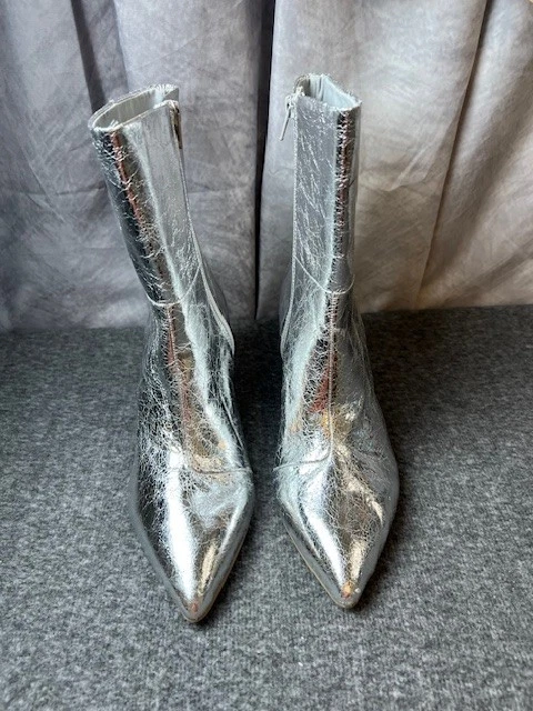 Dolce Vita Gradie Silver Boots Women’s Size 6.5 NEW Kitten Heel - Image 3 of 4