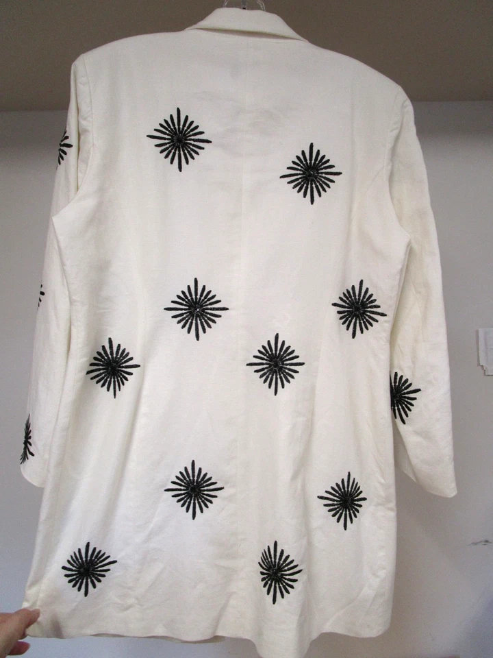 Abrigo Blazer Bloomingdales Blanco Mezcla Lino Bordado Talla 14 Forrado Foto 2 de 4