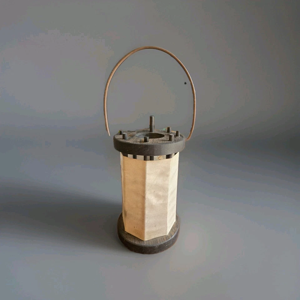 Lanterna de vela estilo colonial primitivo vintage para elevação de velas embrulhada - Imagem 2 de 4