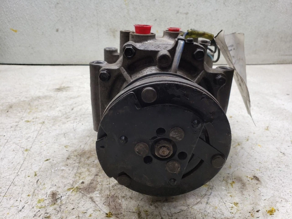 Compresor de aire acondicionado para furgoneta Dodge 1500 95 82084 Foto 3 de 4