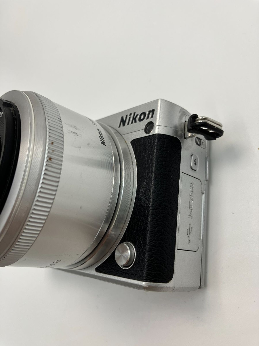 NIKON 1 J5 Silver Double Lens Kit 18.5mm 30-110mm JAPAN Tested