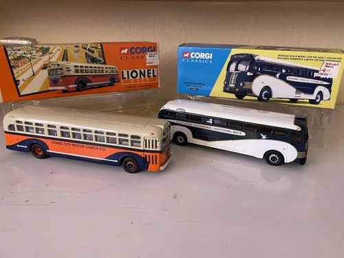 Corgi Classics Vintage Busses Lionel Motor Coach & Eastern Michigan Motors