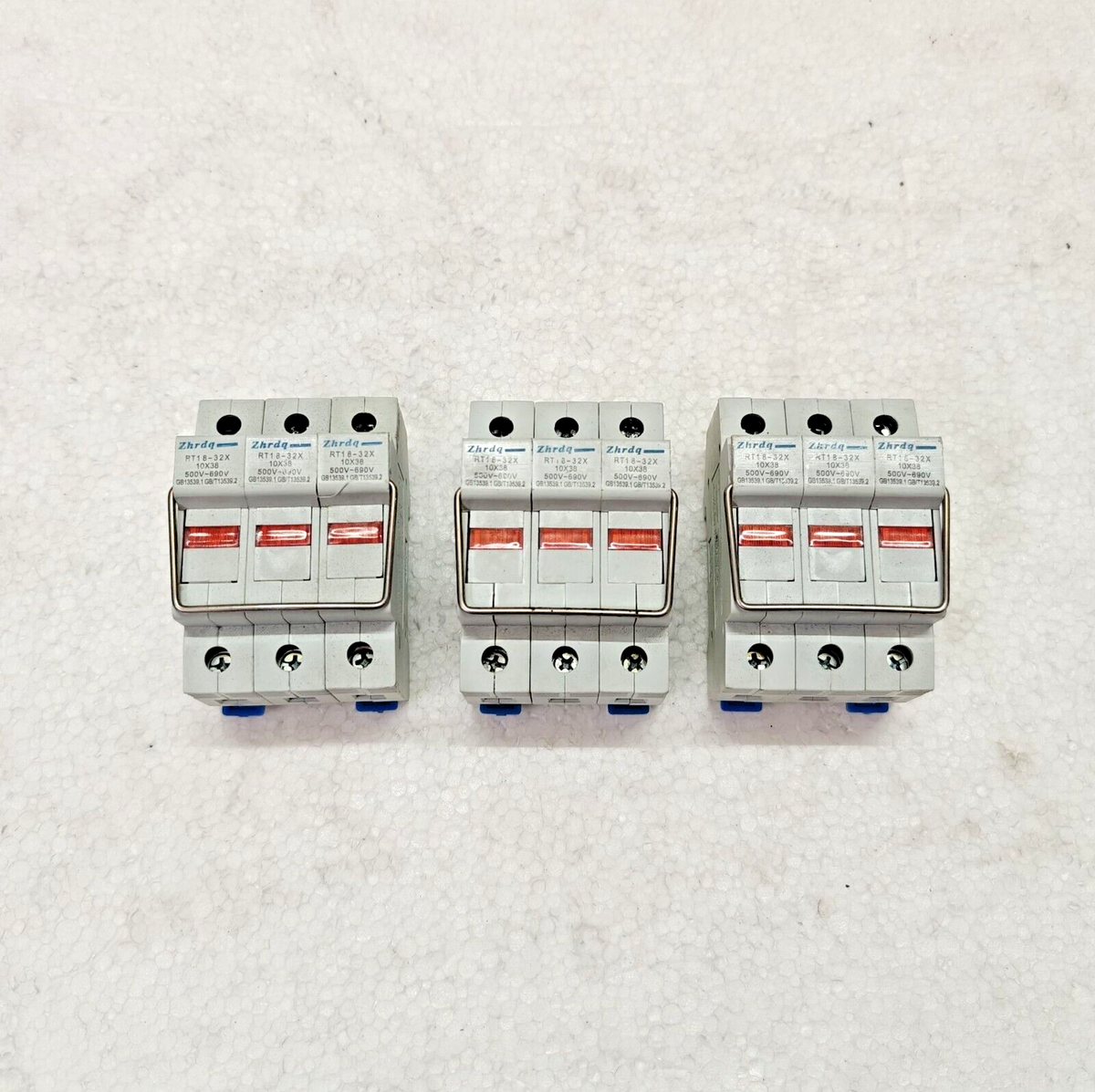 ZHRDQ RT18-32X ELECTRICAL 10x38 FUSE HOLDERS – LOT OF 3 | eBay