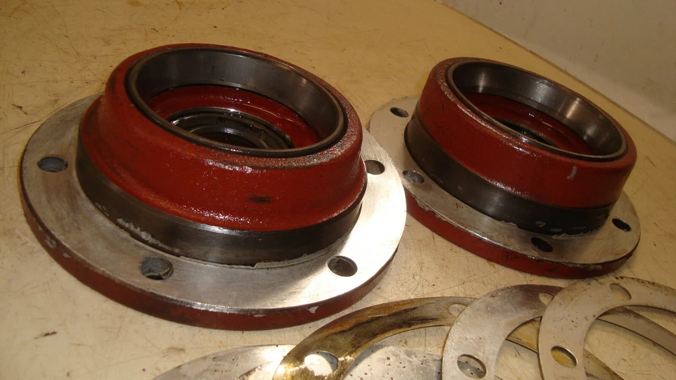 Oliver 1250 Gas Tractor Differential Ring Gear Holders Supports - Image 4 of 4