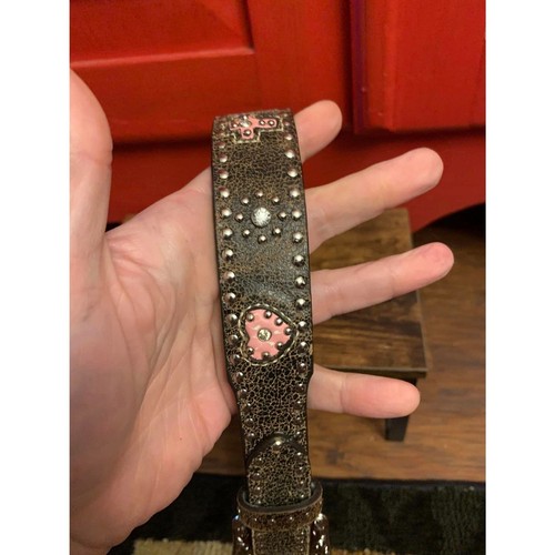 Nocona Belt Company Size 24 Genuine Leather Pink Cross Heart Bling Western EUC - Picture 4 of 5