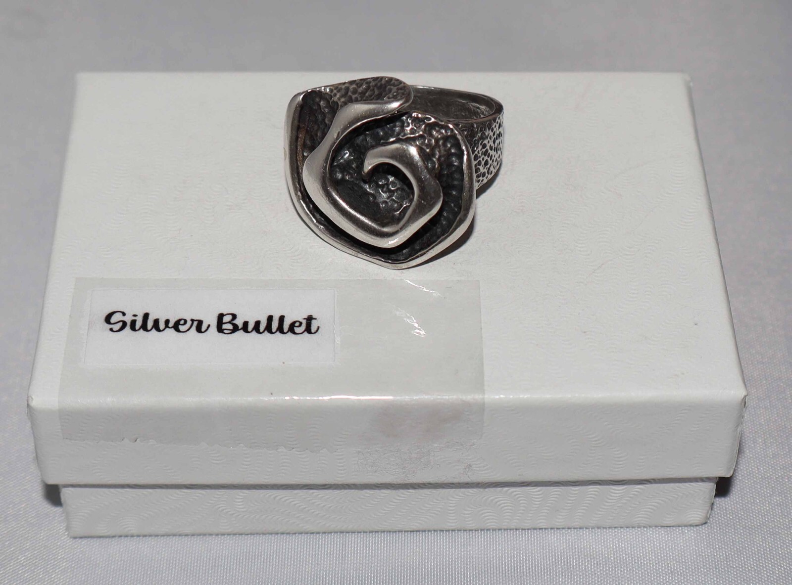 Silpada Sterling Silver Heavily Oxidized Swirl Textured Band Ring R1927 SZ 8 1/4