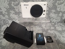 Nikon 1 J1  - 10.1MP - Mirrorless Digital Camera Compact Body - FULLY WORKING