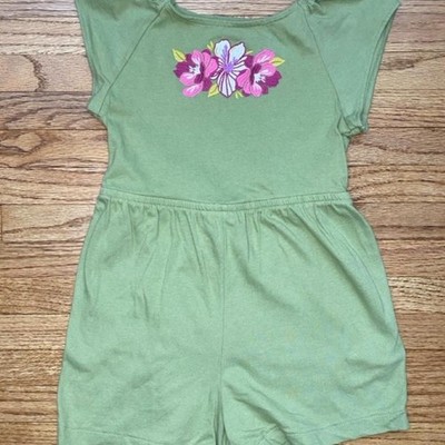 Baby GAP Girls Romper 4T NWOT Sage Green Floral Embroidered Shortalls