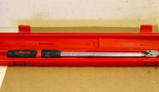 Stanley USA Proto J6016C Torque Wrench, 30-150-Ft lb A17 (55776)