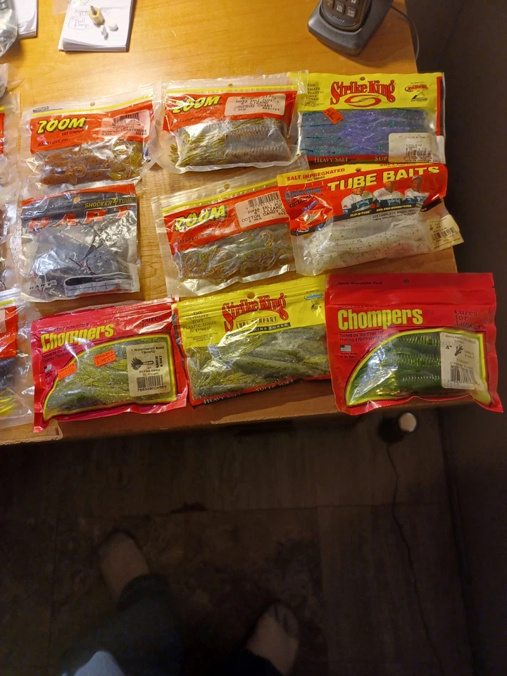 25包鲈鱼钓鱼塑料鱼饵 — 第 3/4 张图片