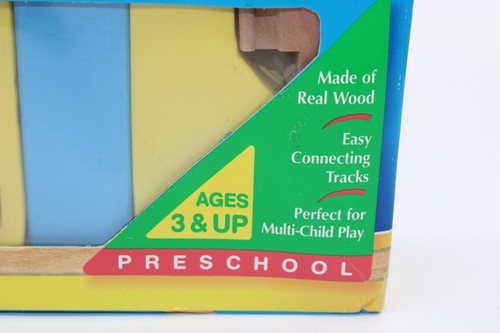 1996 Playskool Basic Woodland Junction Train Playset Wood SEALED Sound Motorized - Picture 3 of 10