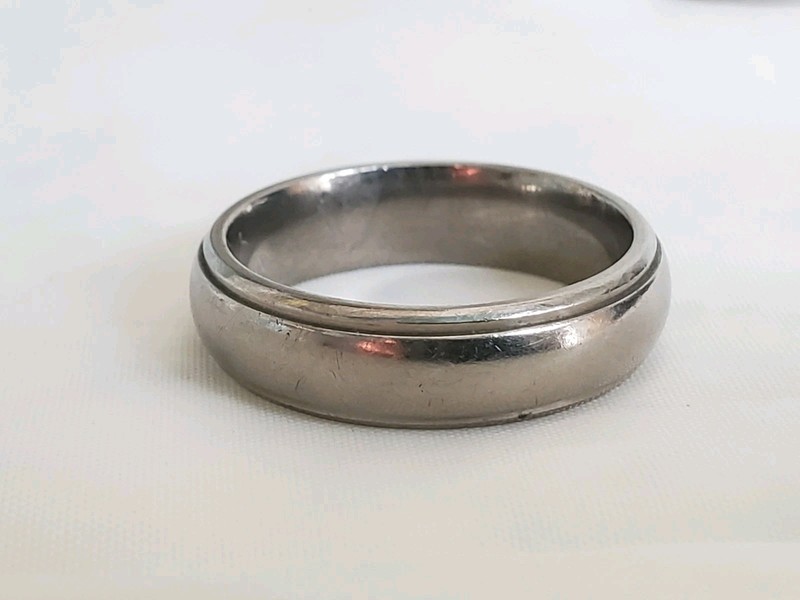 Titanium Men's Polished 6mm Wedding Band Ring Size 10 Littman Jeweler Orig. $250