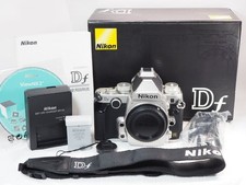 Nikon Df silver Body w/ 185 shots 731154