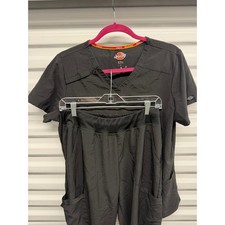 Dickies EDS Essentials Black Scrub Set V-Neck Top and Cargo Pants Tall Medium