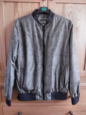 ultra lightweight jacket primark