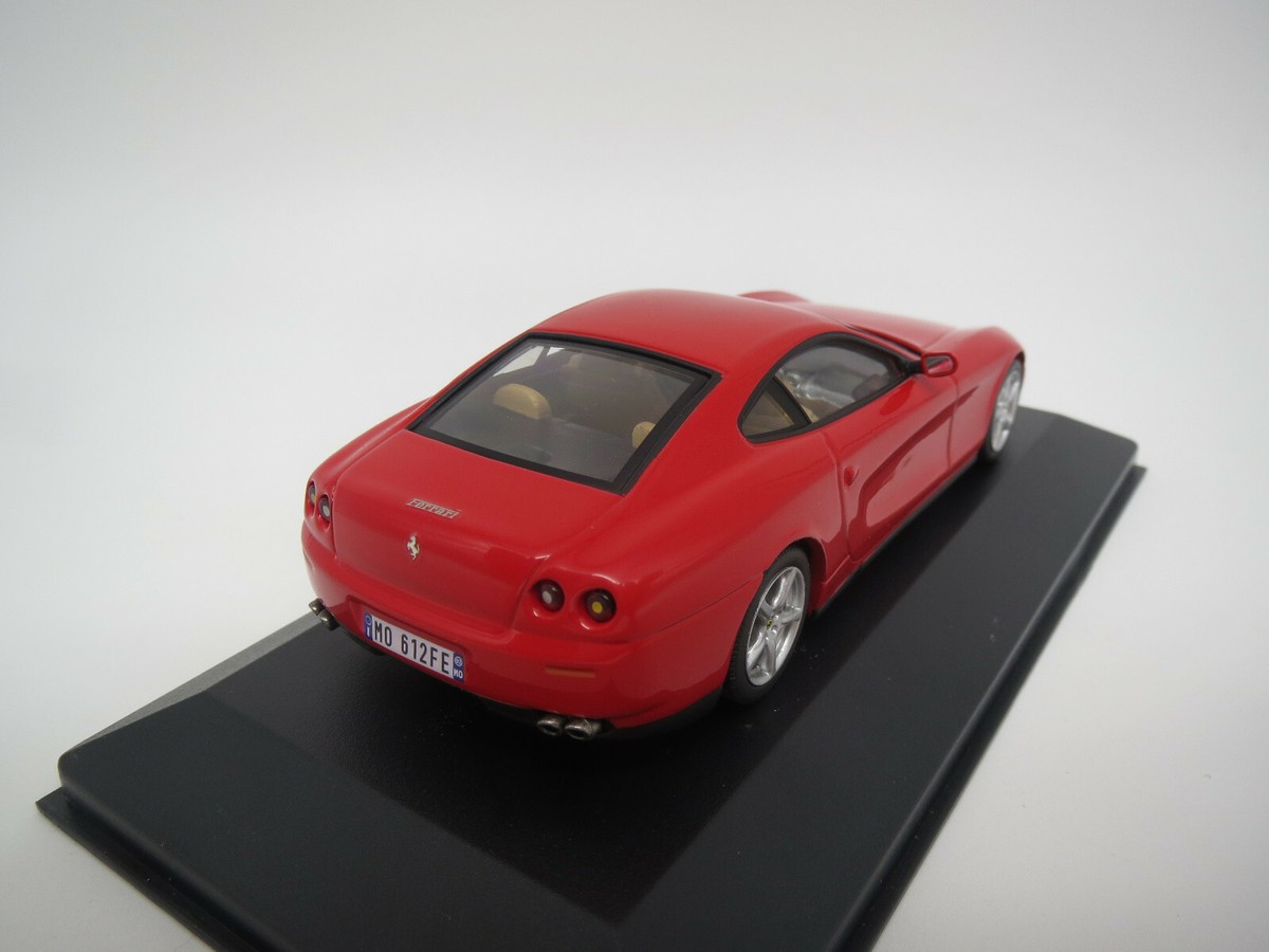 Hot Wheels / IXO Ferrari 612 Scaglietti 