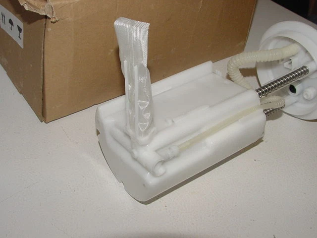 Bomba de combustible eléctrica de repuesto REPS314511 GM Saturn L100 L200 L300 2000-2003 NUEVA Foto 3 de 4