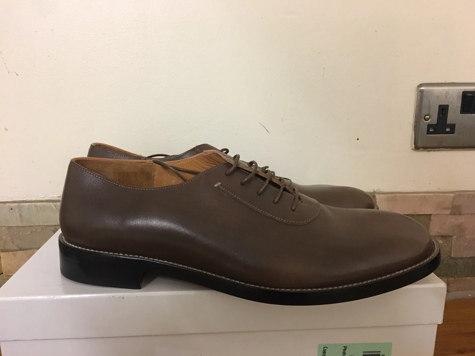 MAISON MARGIELA Scarpe derby MAISON MARTIN MARGIELA in pelle marrone UK 11 EU 45