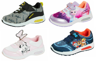 Kinder Figur leuchtende Turnschuhe Jungen Mädchen blinkend leicht zu befestigen Skateschuhe
