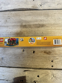 LEGO CREATOR: Lakeside Lodge (31048)