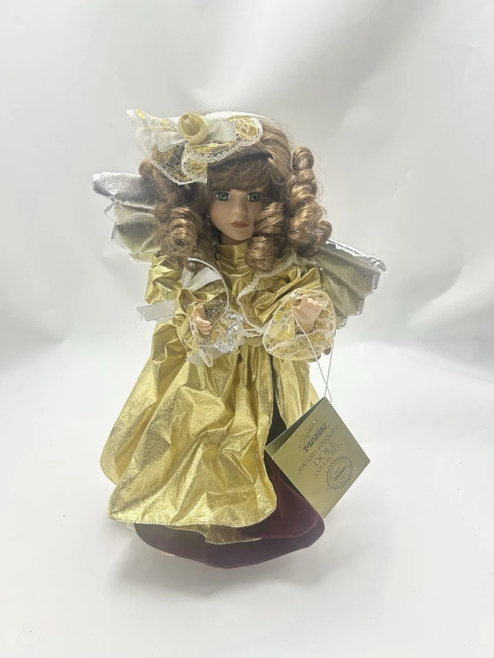 Seymour Mann - Musical Animated Christmas Porcelain Angel Doll. Limited Edition. - Image 2 of 4