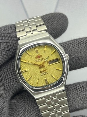 Vintage Orient Tri Star   Crystal Automatic  Mens  21 Jewels Wrist Watch