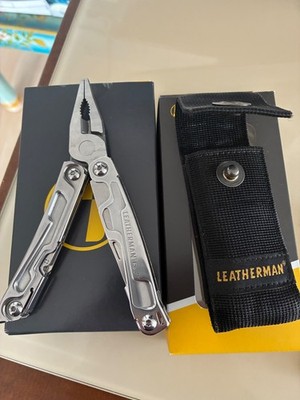 Leatherman REV Multitool  OVP inklusive Holster mit OVP