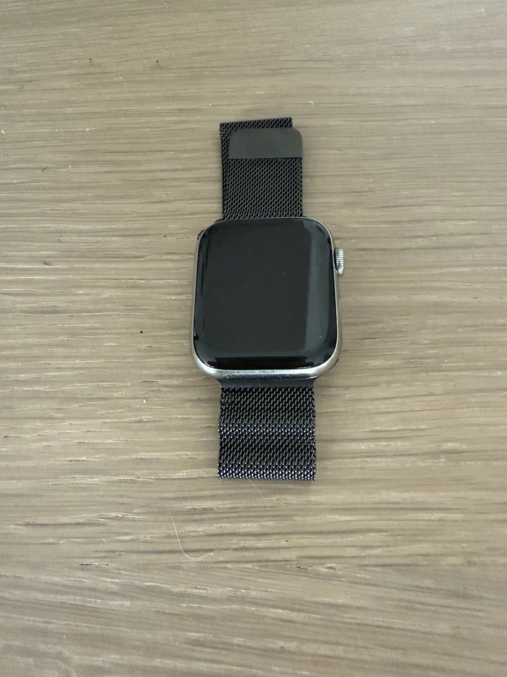 Apple Watch Series 6 44mm Boîtier avec Bracelet Milanais - Аcier inoxydable,... - Photo 2/3