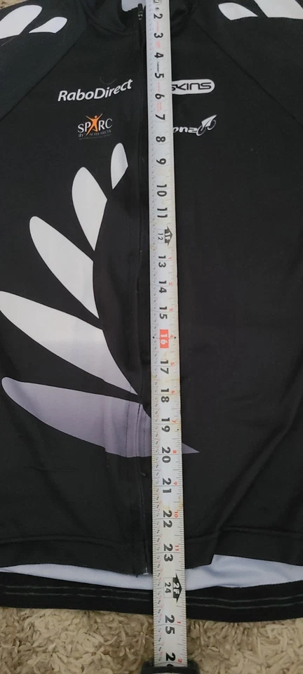 Camiseta de ciclismo Nueva Zelanda manga corta - pieles - talla grande negra blanca usada Foto 2 de 4