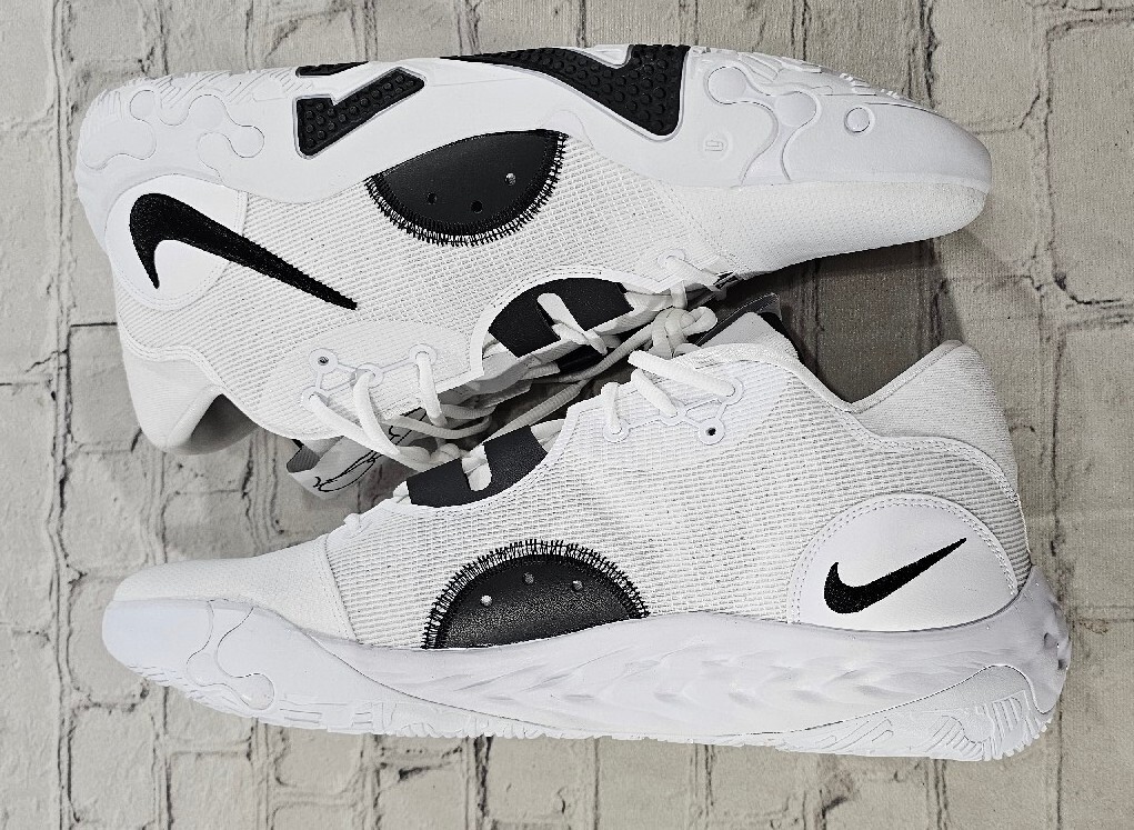 NIKE PG 6 TB Promo Basketball Shoes White Black Oreo Panda  display picture 3