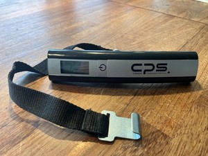High Sierra digital luggage scale - up to 110 lb (50 kg) - good condition