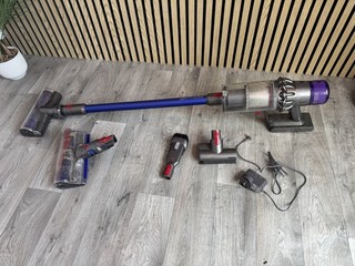 Aspiradora Dyson V11 gran duración de la batería