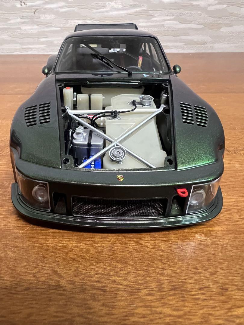 No499 ミニカー1/18箱あり exoto PORSCHE 935