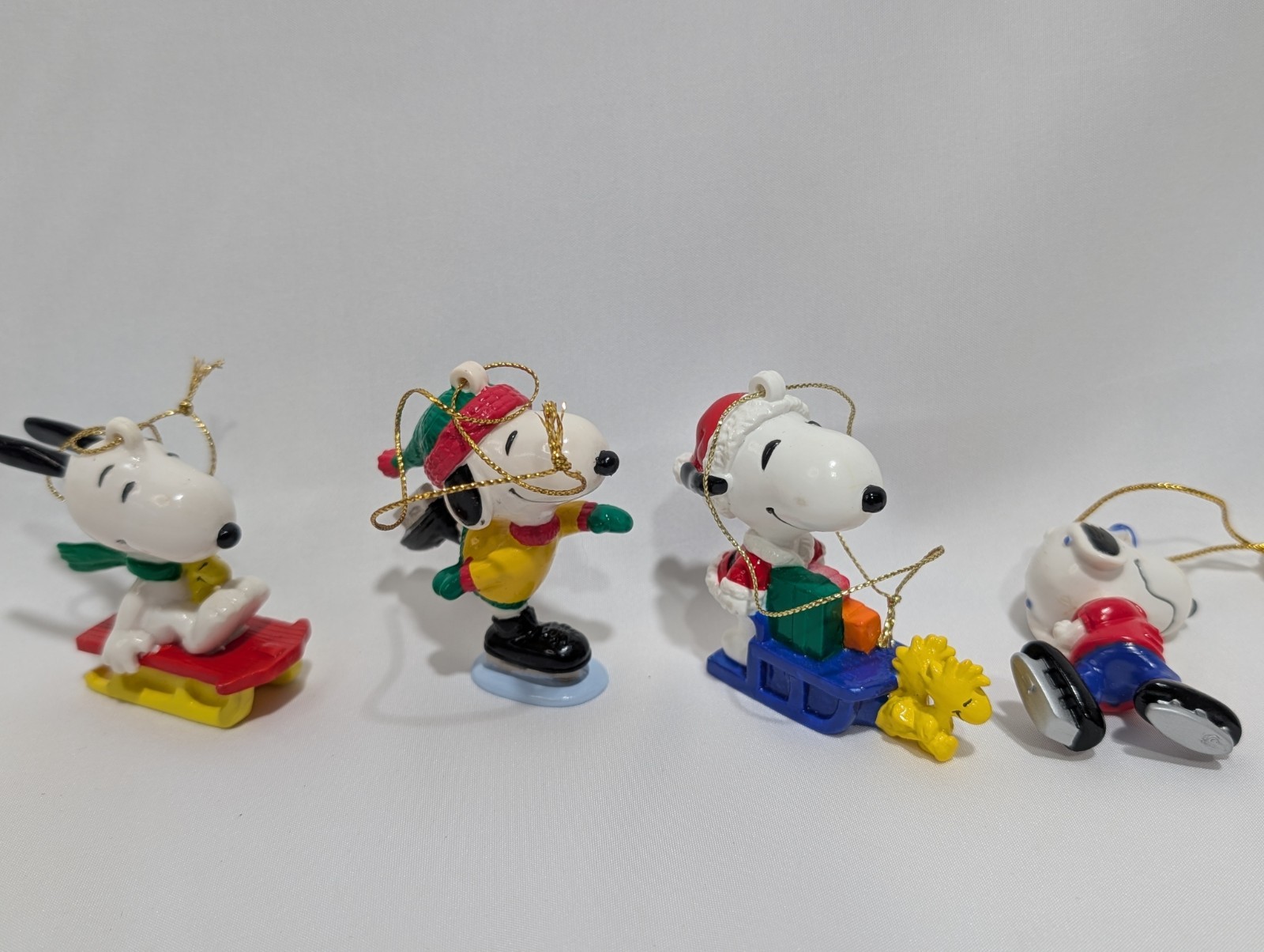 Lot Of 4 Vintage Snoopy Peanuts Christmas Ornament PVC United Features Syn
