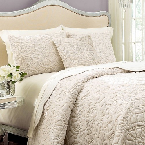 Queen Plush Decor Coverlet Ivory - Vue