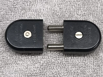 Vintage Bulgin 2 Pin Plug and Socket. As Used on Quad Amps. 250V 5A - Image 1 of 4