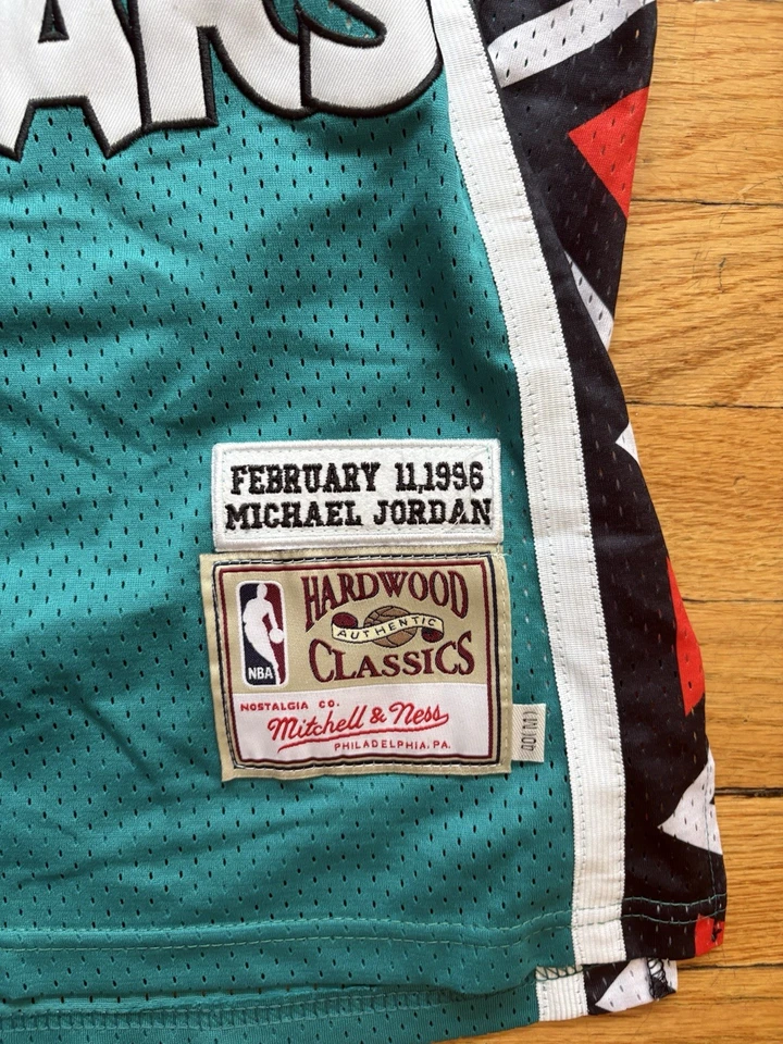 RARE Michael Jordan 1996 Mitchell & Ness NBA All Star Jersey Size M (40) - Image 2 of 4