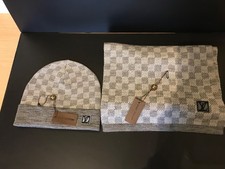 GORRO LOUIS VUITTON BLANCO Y GRIS TALLA ÚNICA - NUEVO CON ETIQUETA