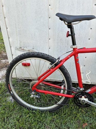 Cannondale Mountain Bike 1998 Bud Light Collector’s Bike in Exc Condition 18” - Picture 2 of 14