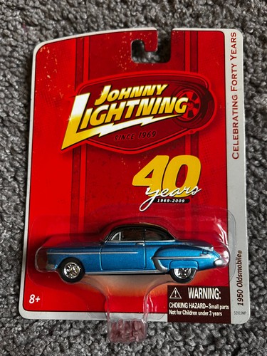 1950 OLDSMOBILE 2009 JOHNNY LIGHTNING CELEBRATING FORTY YEARS 1:64