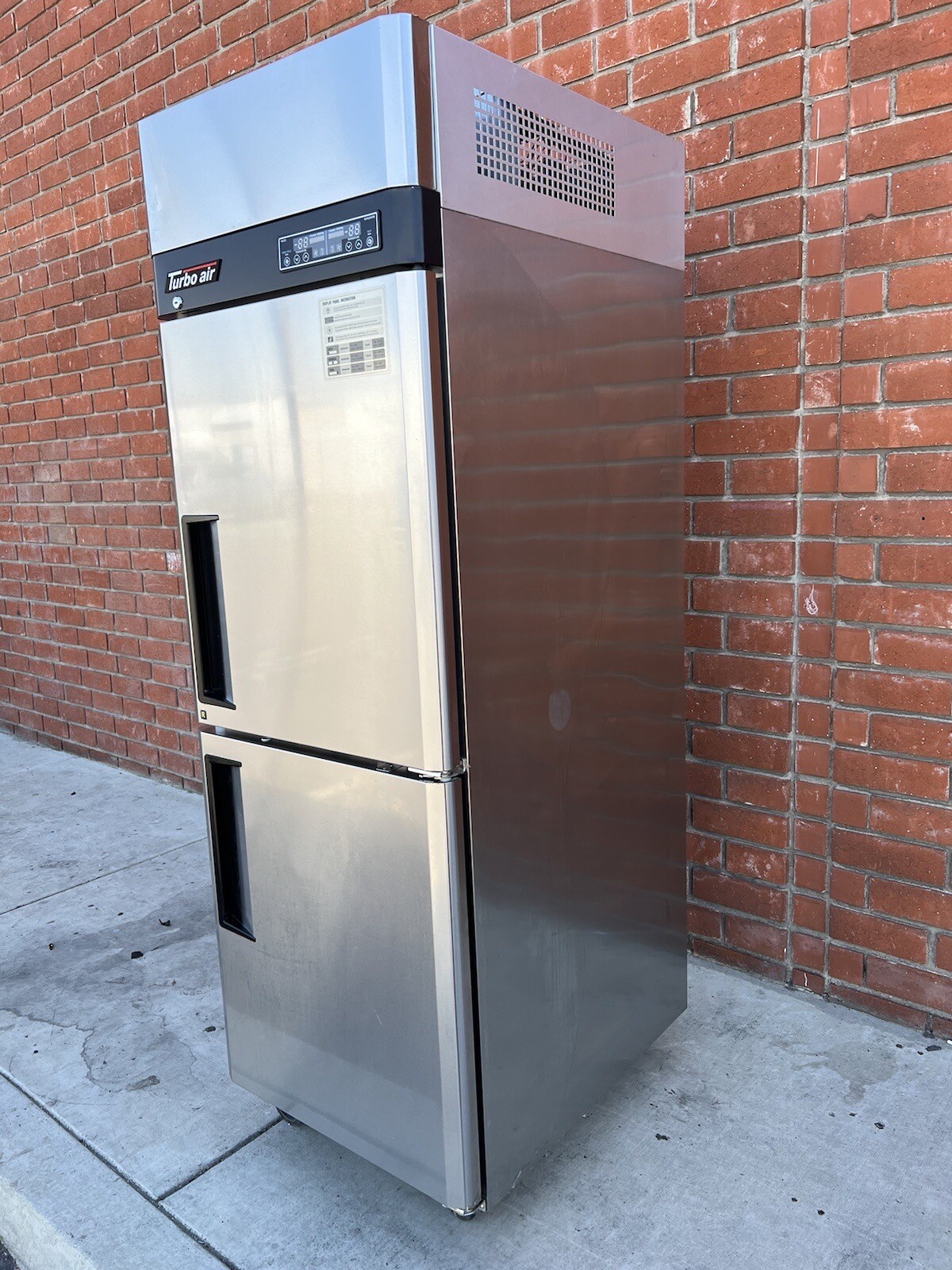 Turbo Air JRF19 Dual Temperature Refrigerator and Freezer Half Doors eBay