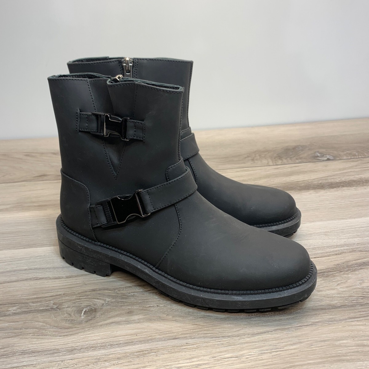 AQUATALIA LILLIE WATERPROOF MATTE COMBAT LEATHER BOOTIE SIZE IN BLACK