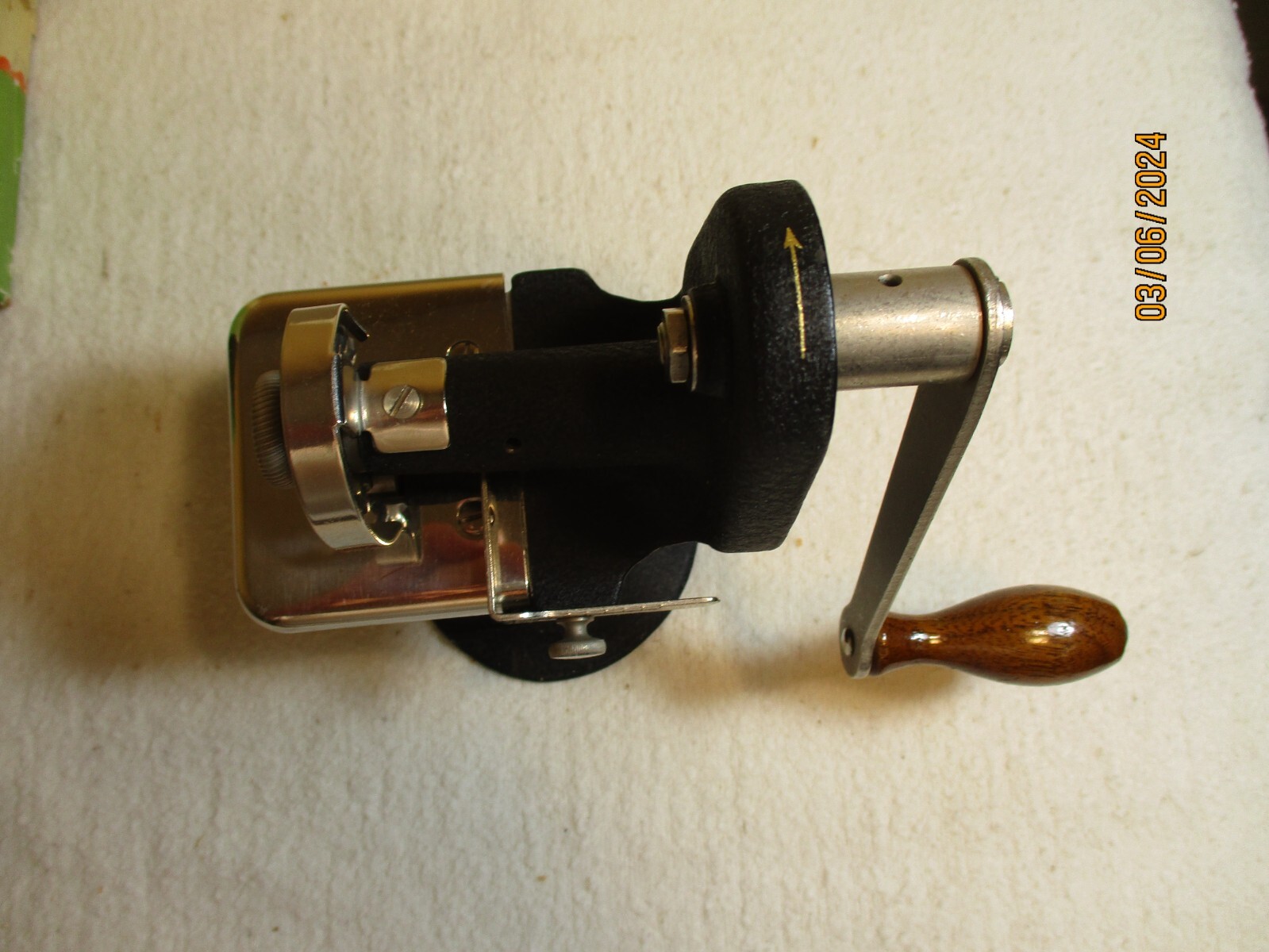 Vintage Singer Ball Bearing hand operated Pinker in box eBay