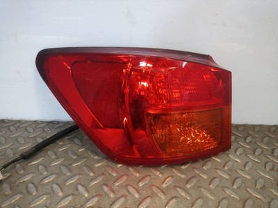 RÜCKLEUCHTE AUßEN LINKS FÜR LEXUS IS200 DS2/IS2 2.2 D-CAT 10077996    10077996